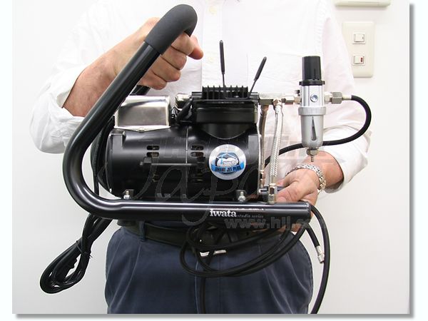 ハンドル型タンク付コンプレッサー IS-875HT | HLJ.co.jp