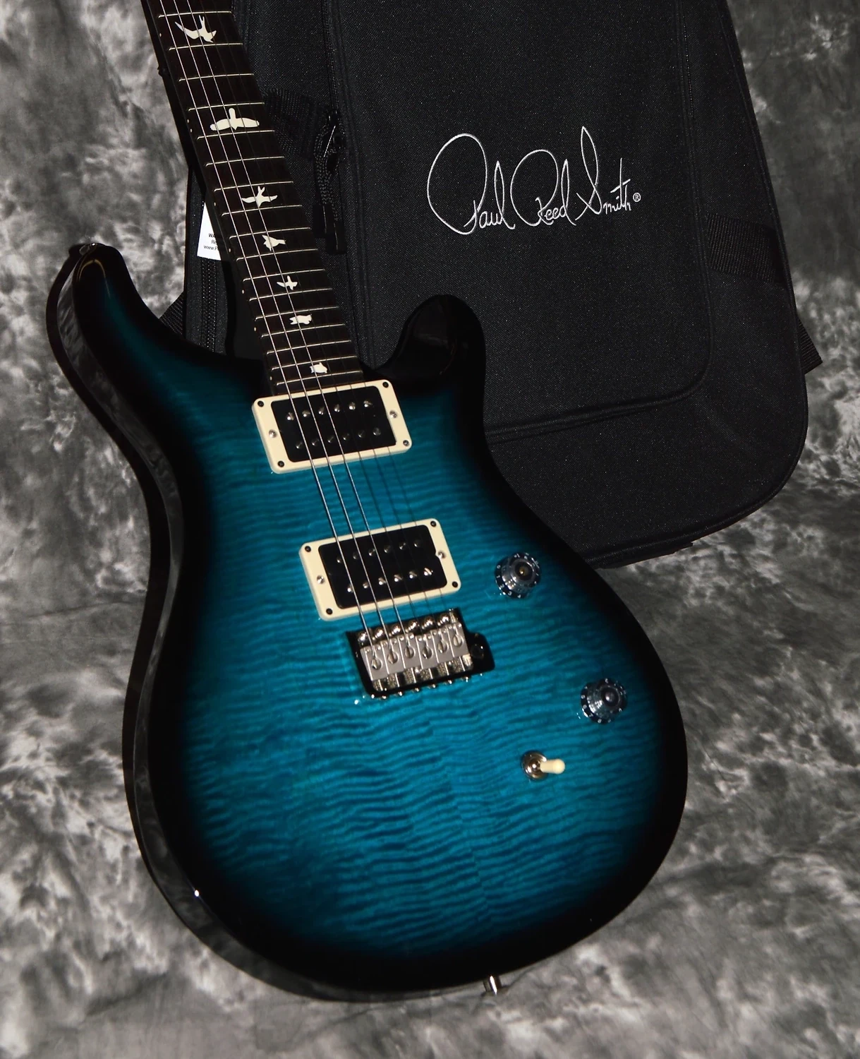 2022 PRS - CE 24 Bolt-ON - Blue Matteo w/ Black Wrap Burst