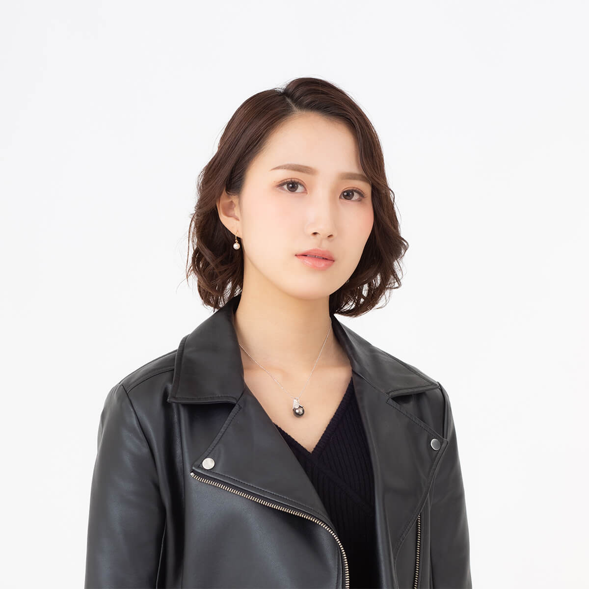 ブラックパール ダイヤモンド ホワイトゴールド ペンダント｜無調色 黒