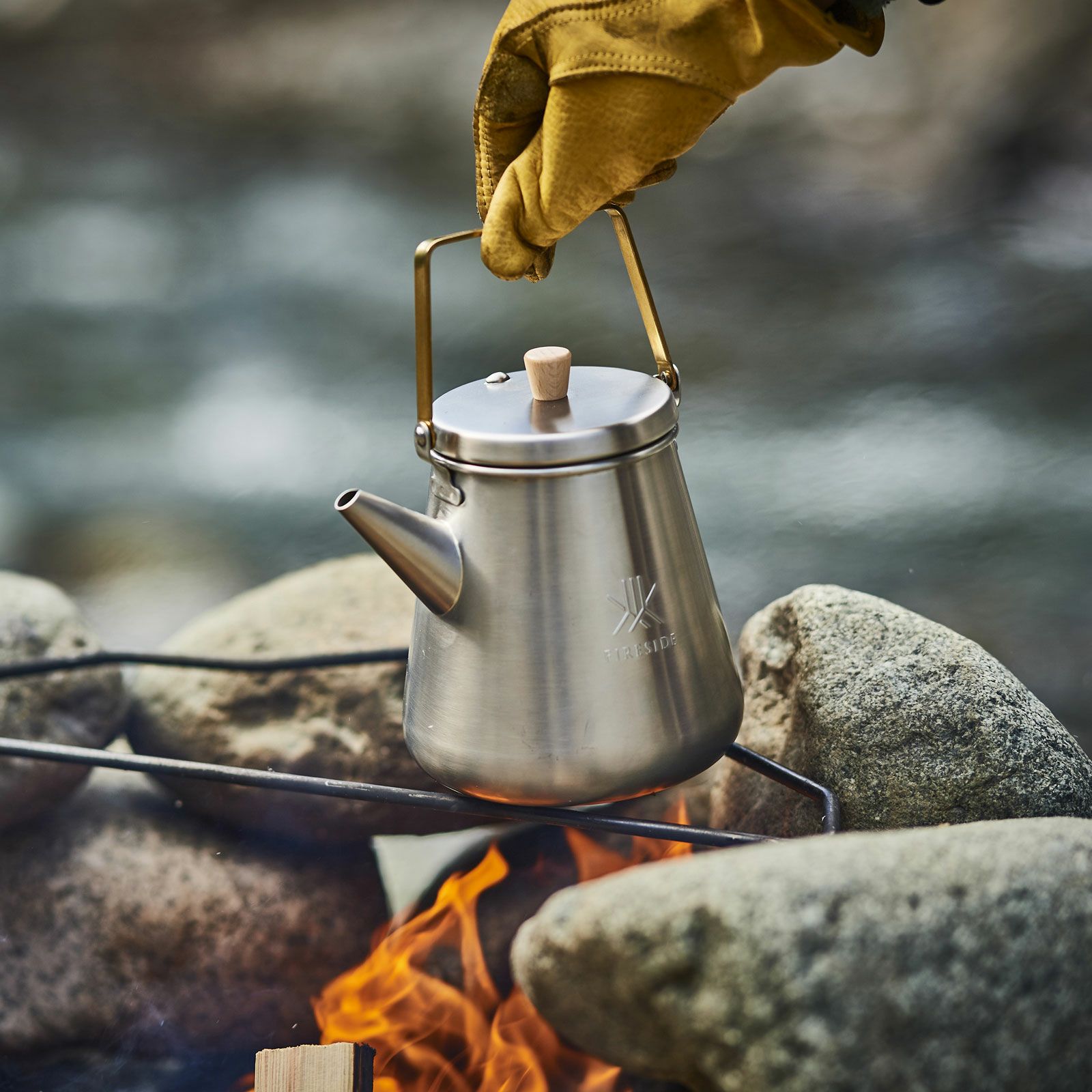 000000000357-02-l.jpg?t=