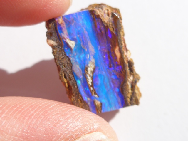 オーストラリアのオパール屋さん) ボルダーオパール スプリット