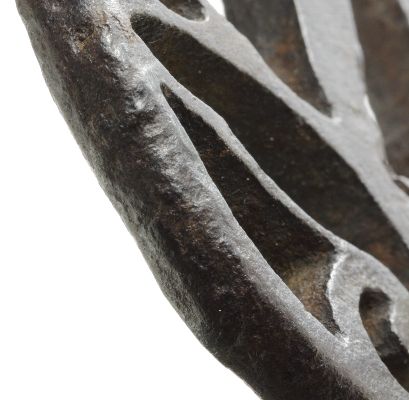 荒磯透図鐔 無銘 金山