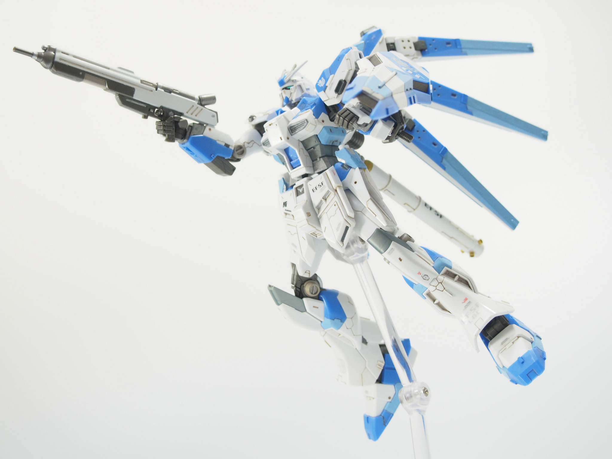 HGUC Hi-v Gundam / ハイニューガンダム｜@emix1215さんのガンプラ作品