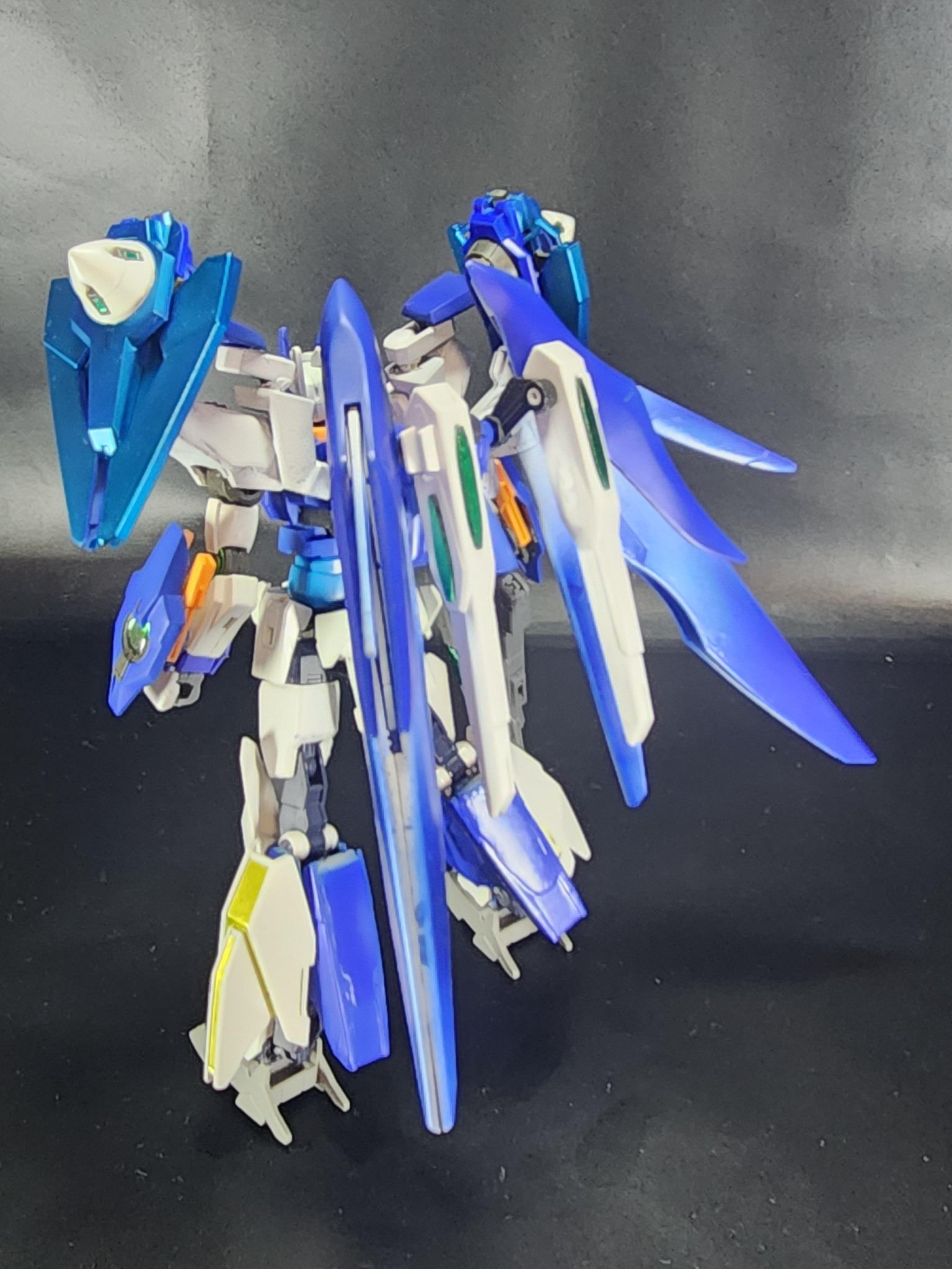 ガンダムダブルオーダイバーアークD｜KAKITAさんのガンプラ作品