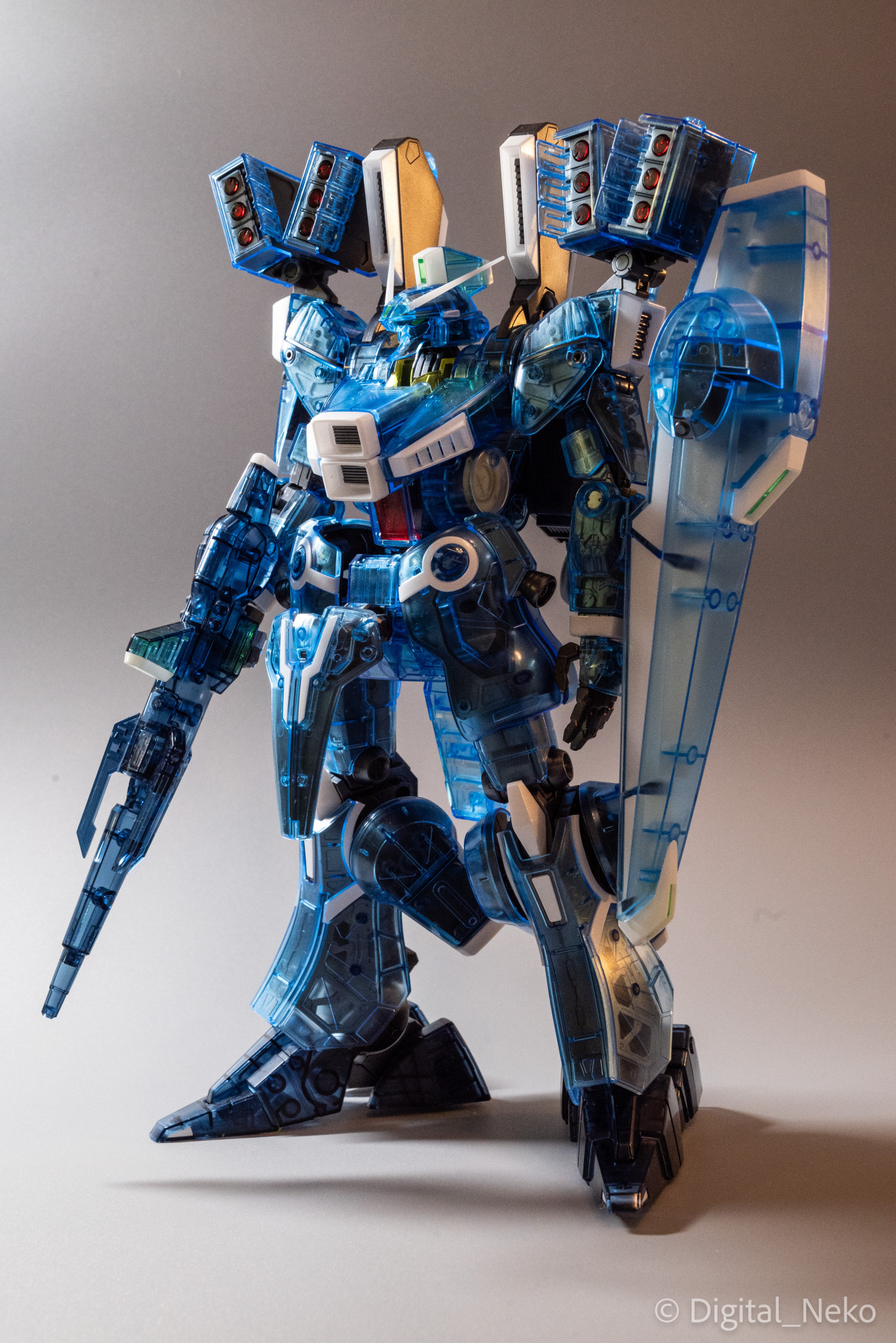 ガンダムMk-Ⅴ ガンダムベース限定クリアカラー｜Digital_Nekoさんの