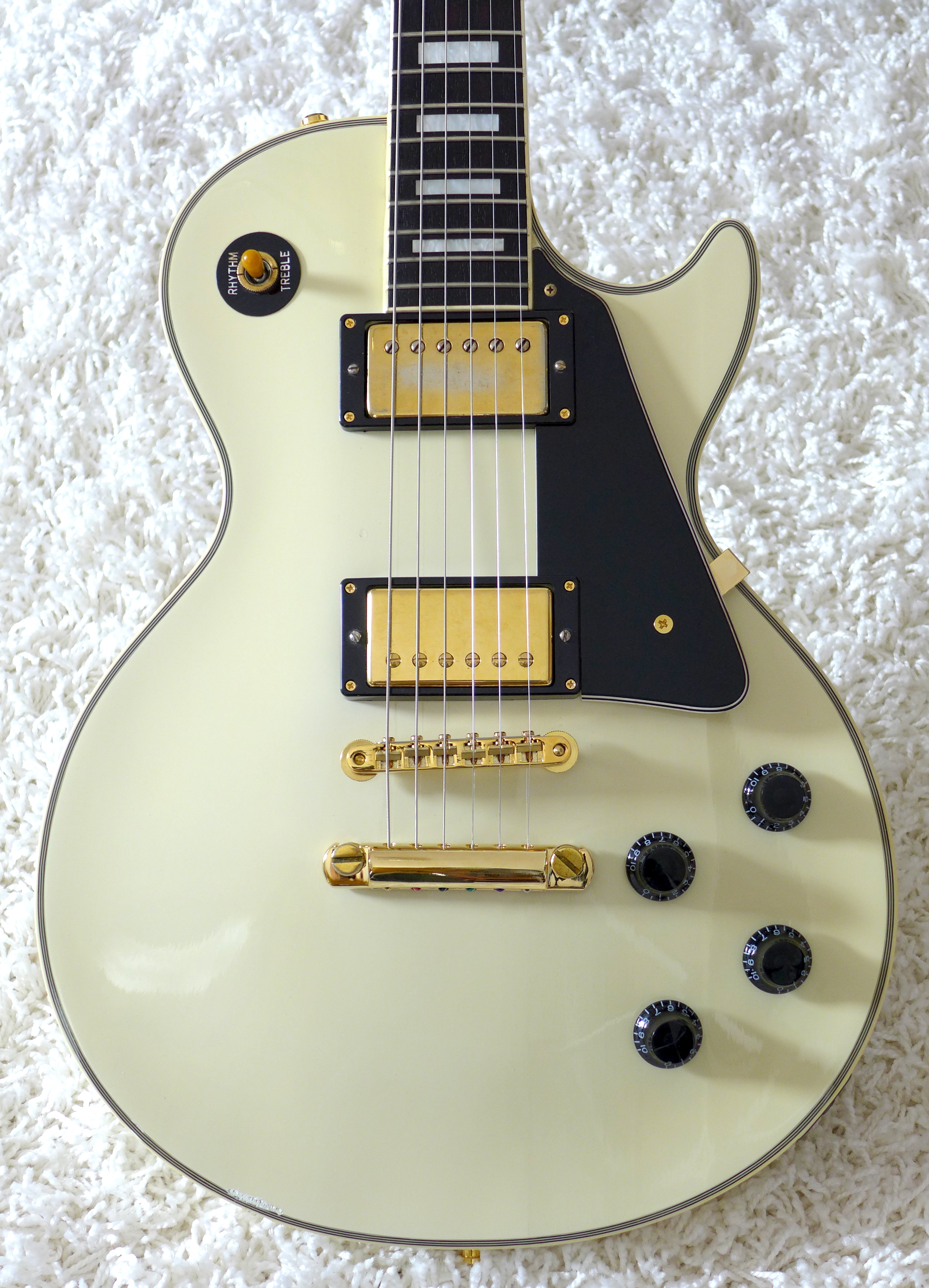 1983-85] Burny RLC-60 Les Paul Custom White – Guitarboretum