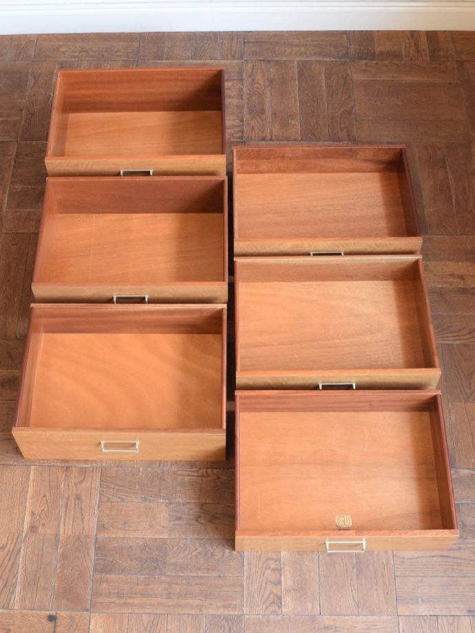 ミッドセンチュリースタイルのG-PLANの家具、Limba（リンバ）の