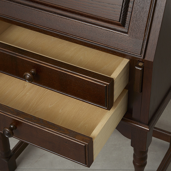 樹種で選ぶ「ライティングビューロー(スツール付)(COT-102)」 | 葉山家具