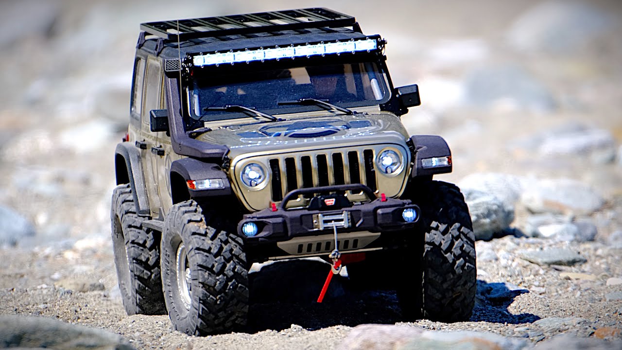 Axial SCX10 III Jeep JL Wrangler on Grand Tour - An Adventure in