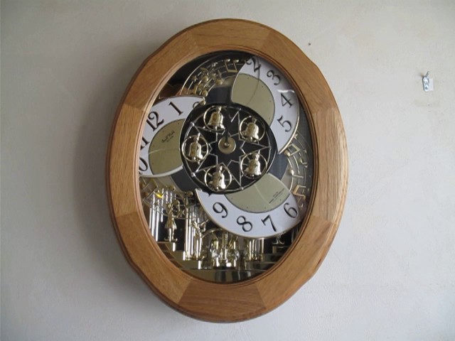 シチズン 掛け時計 からくり時計 電波時計 スモールワールドソルシアF