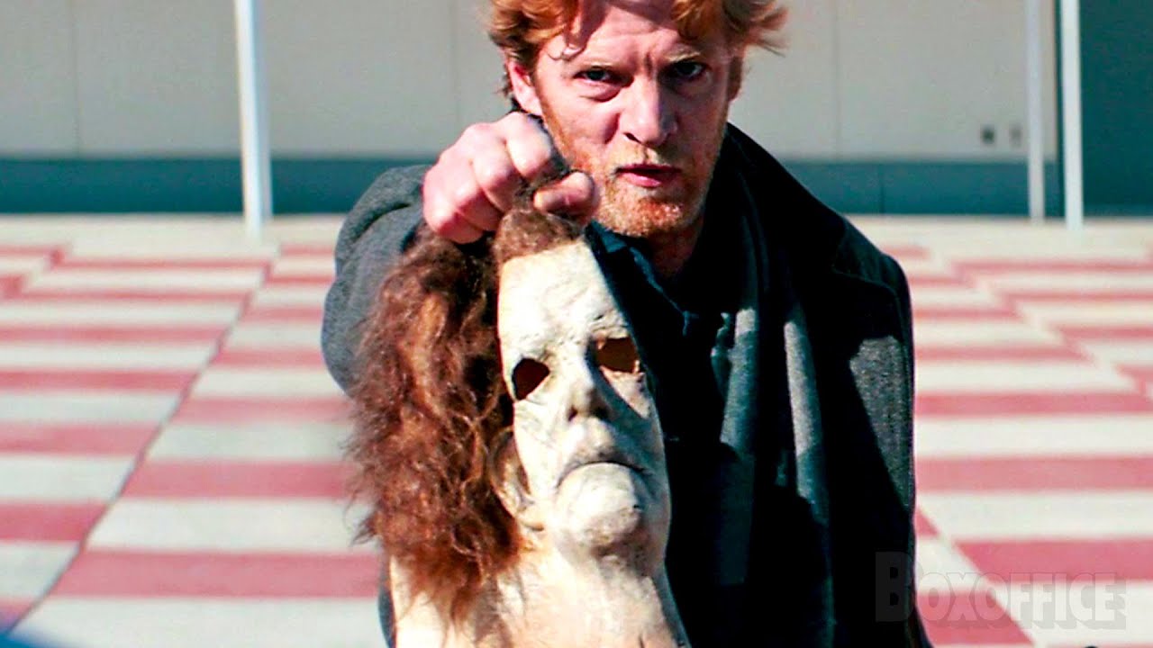 マスクを外したマイケル・マイヤーズ | ハロウィン | 映画シーン - YouTube