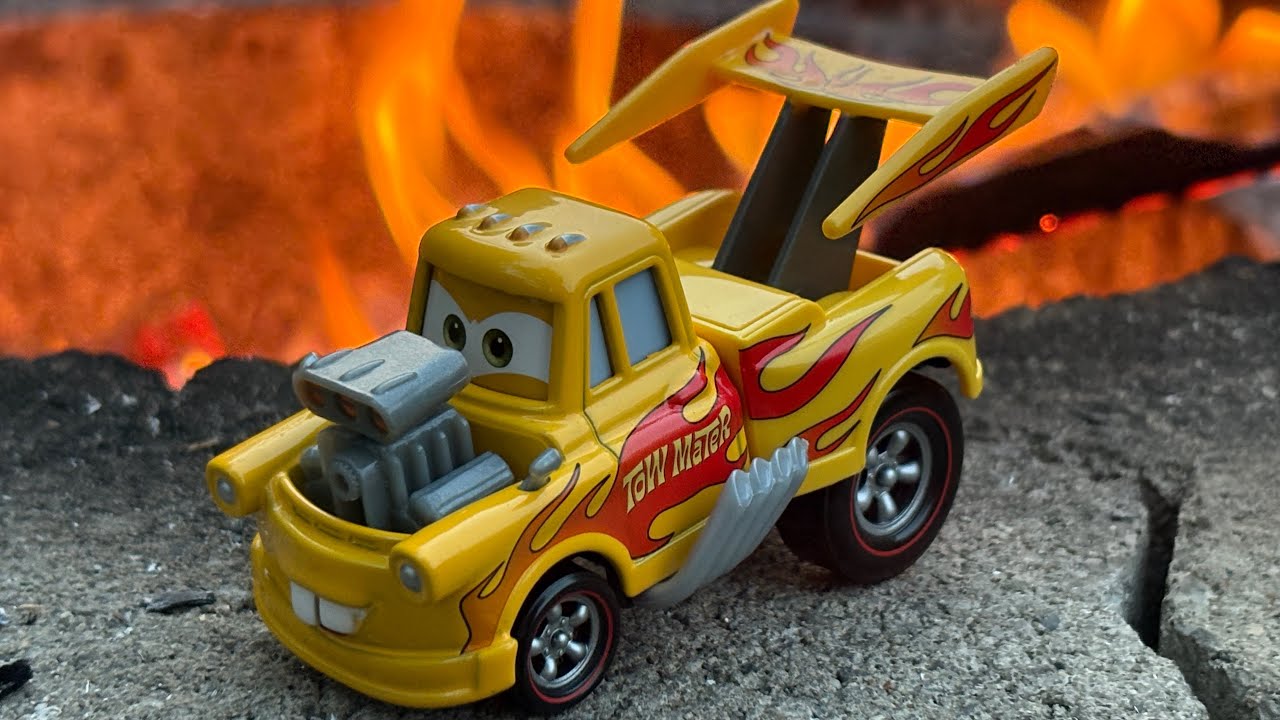 Mattel Disney•Pixar Cars 2 Funny Car Mater DELUXE Die-Cast Review