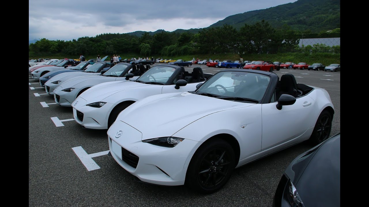 新型ロードスター 3種類の白 - YouTube