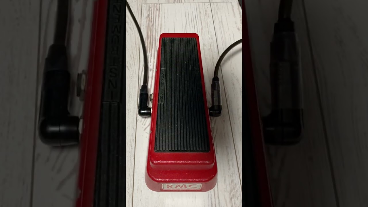 RMC(Real Mccoy Custom) - Wizard Wah - YouTube