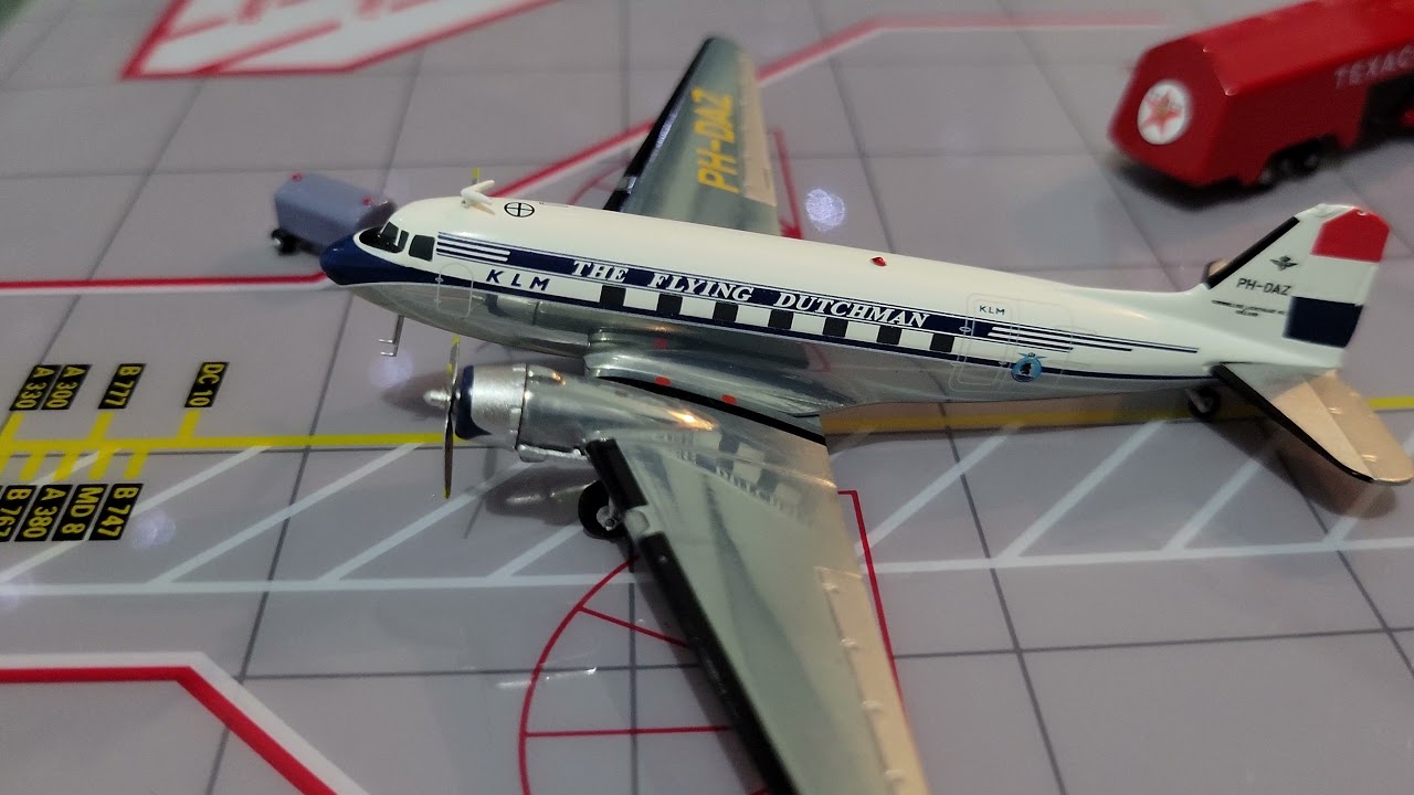 Geminijets 1:200 Douglas DC-3 KLM Royal Dutch Airlines ( PH-DAZ