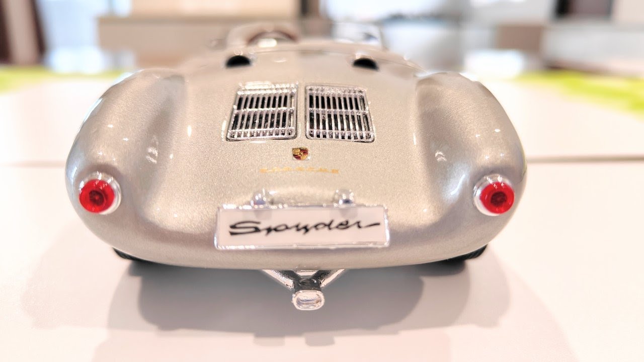 1:18 Maisto Porsche 550 A Spyder (1955) Review - YouTube