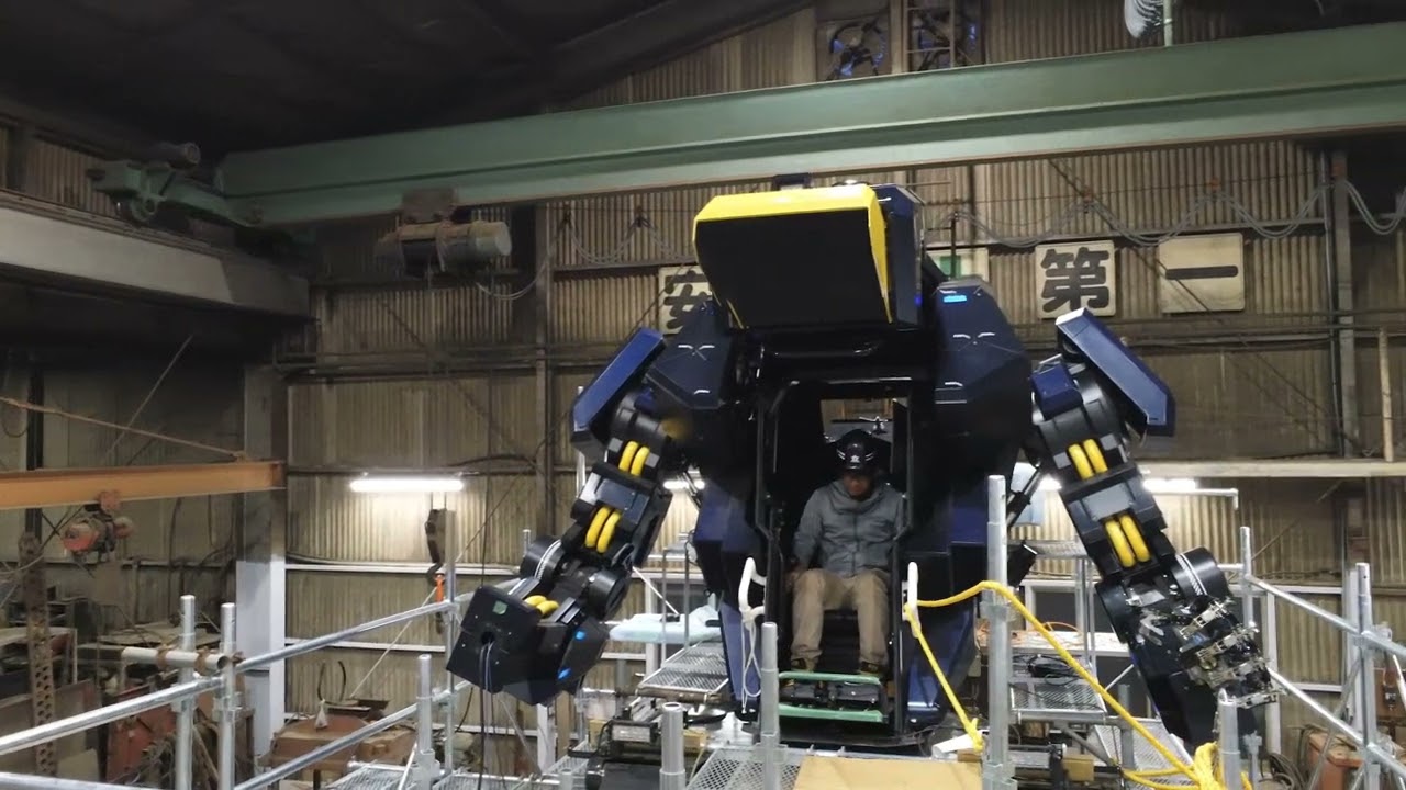 Cockpited Robot】cockpited robot Archax - Work scenery Drone