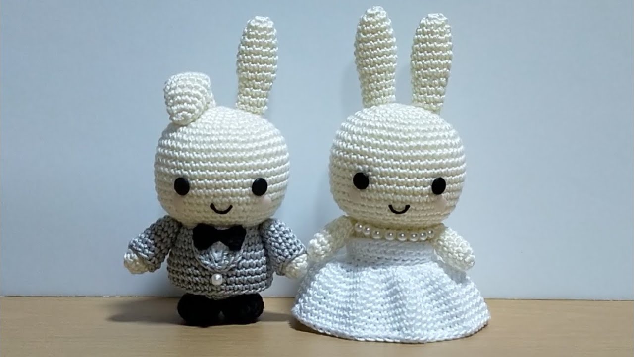 ウエディングうさぎちゃんの編みぐるみの編み方🐰 - YouTube