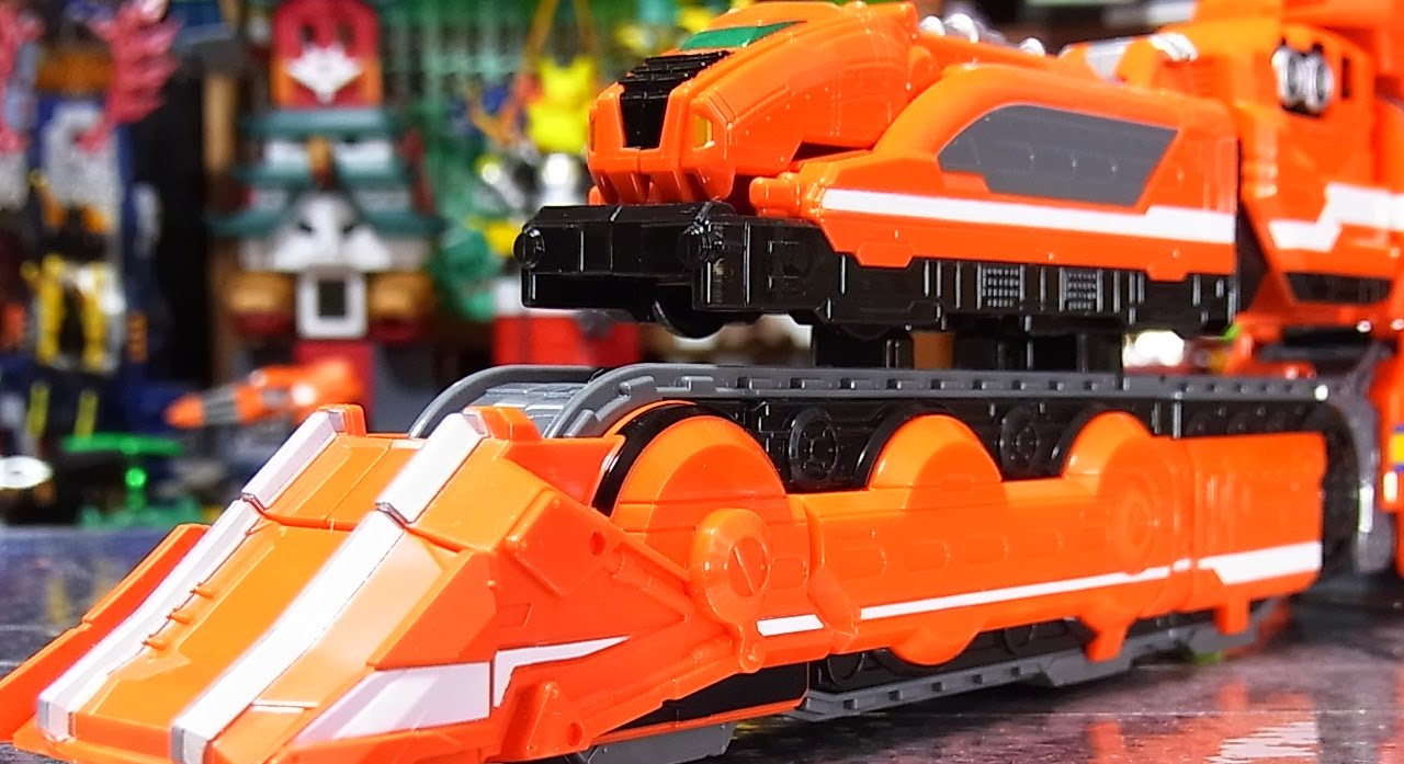 トッキュウジャー】よみがえるDXビルドダイオー - YouTube