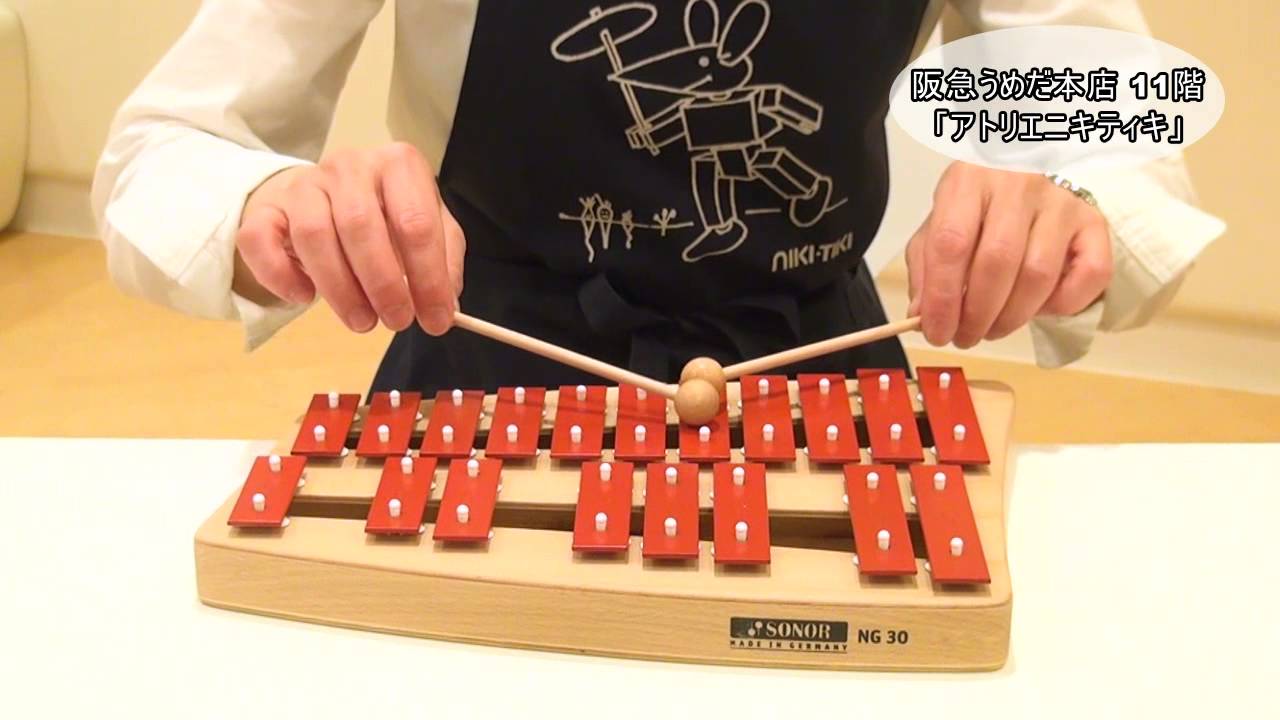 阪急百貨店】美しい音色を奏でる、ゾノア社のメタルフォン - YouTube