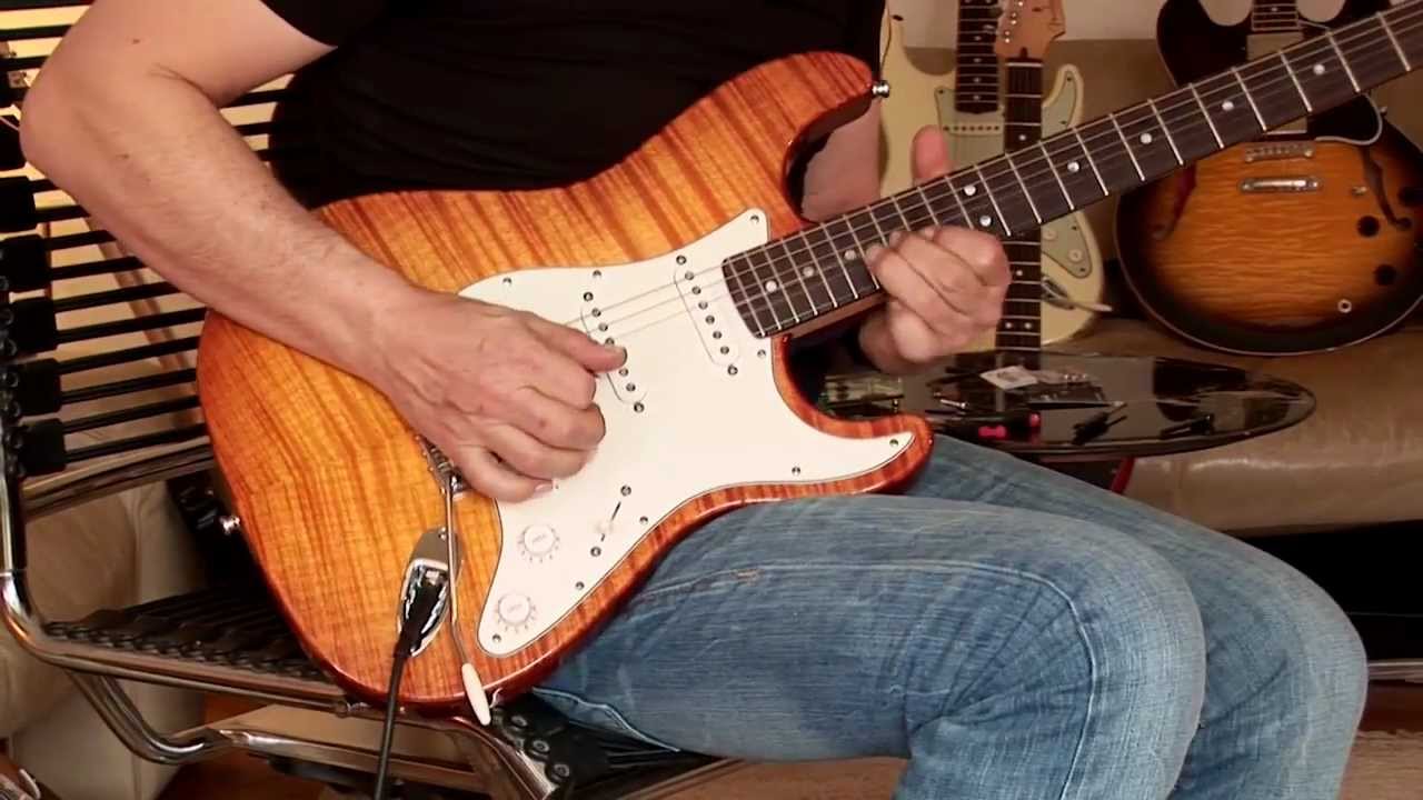 2012 Fender Stratocaster 