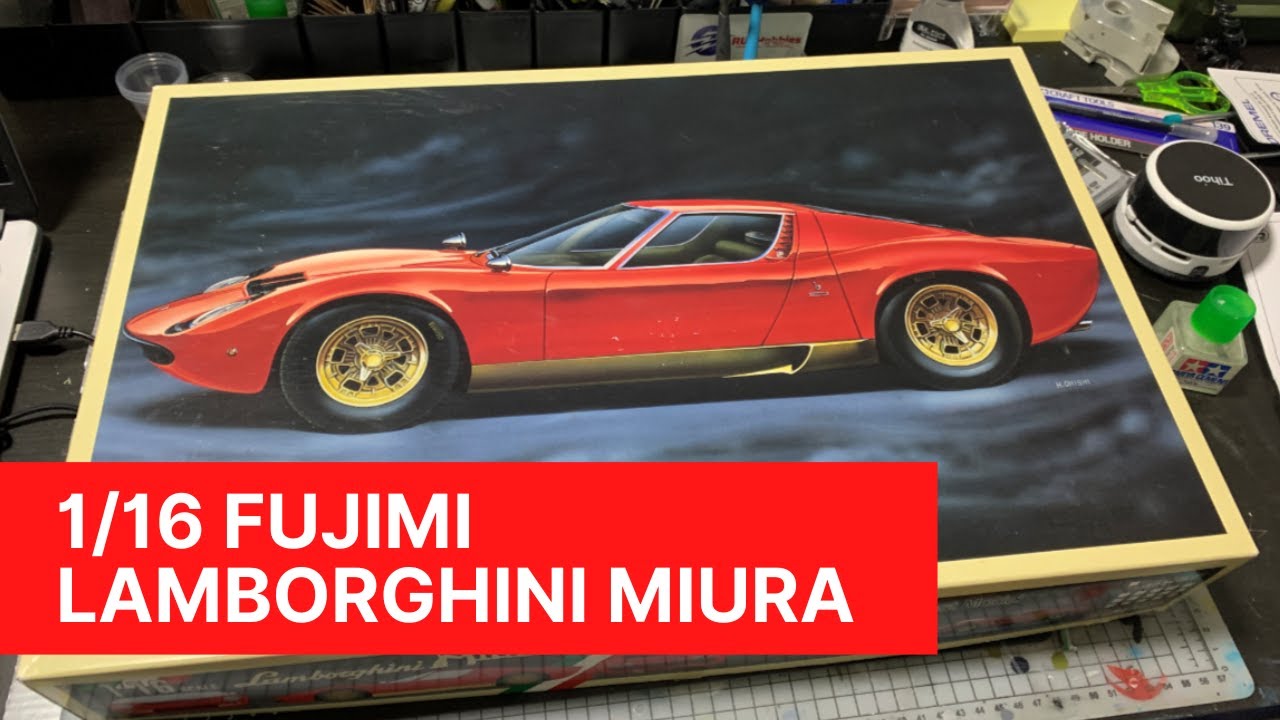 1/16 Fujimi Lamborghini Miura: A look inside the box - YouTube