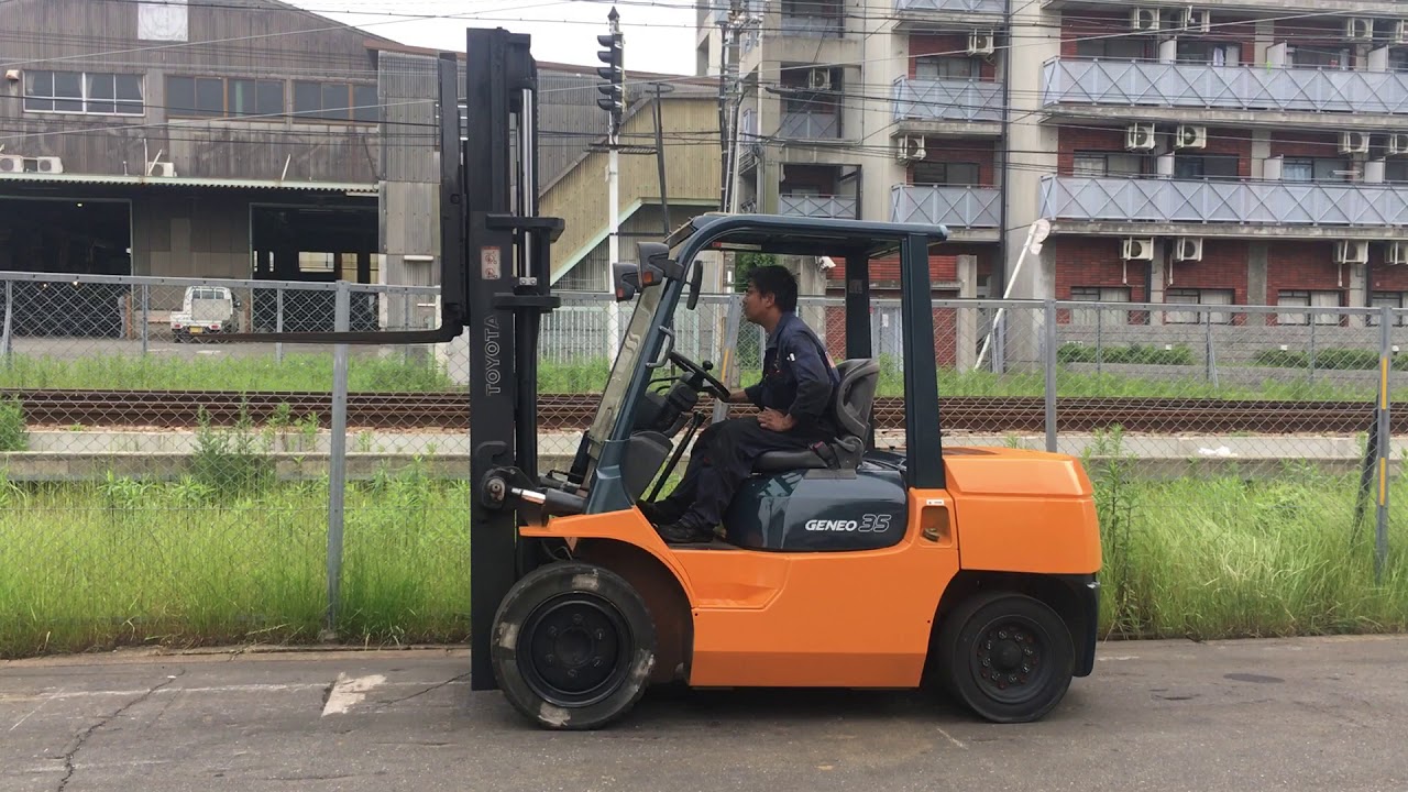 トヨタ 7FD35 ディーゼル 3.5t – 中古フォークリフト 株式会社アドバンス