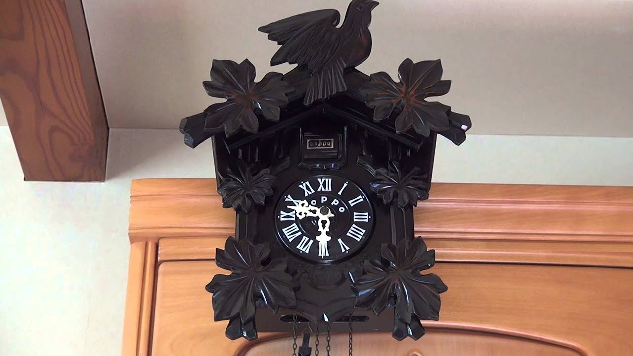 手塚時計 ハト時計の動作 - YouTube