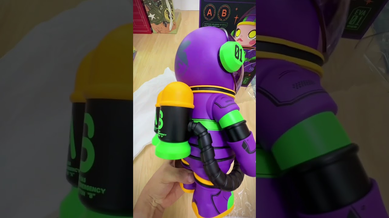 Evangelion Space Molly 400% #evangelion #spacemolly #popmart - YouTube