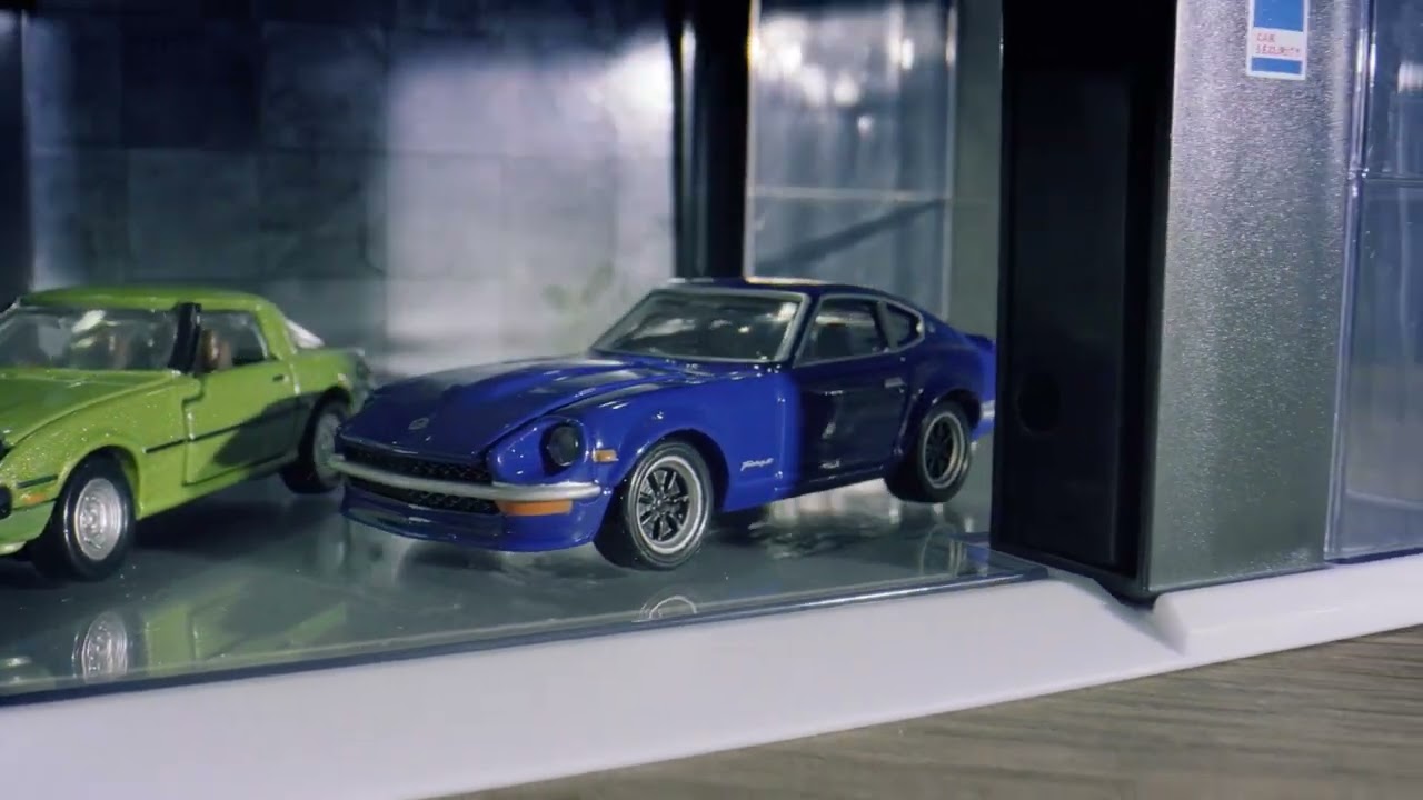 Premium Black Edition | Tomica Garage