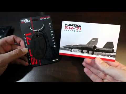 MotoArt PlaneTags Lockheed SR-71 Blackbird Unboxing - YouTube