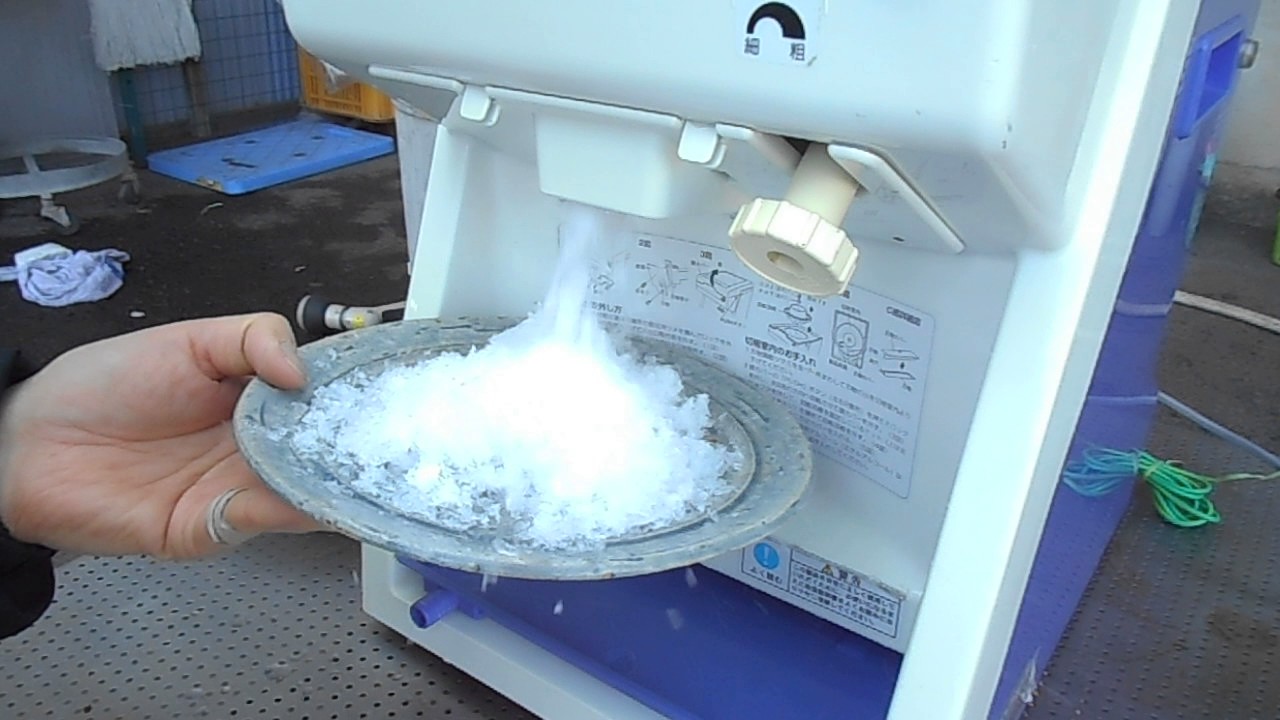 中部コーポレーション キューブアイススライサー 初雪氷削機 HC-S32A