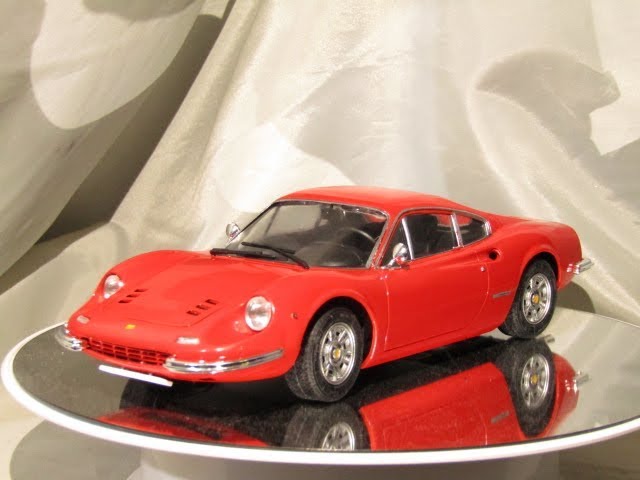 プラモ屋店長が組んでみたレビュー フジミ 1/24 ディノ 246GT - YouTube