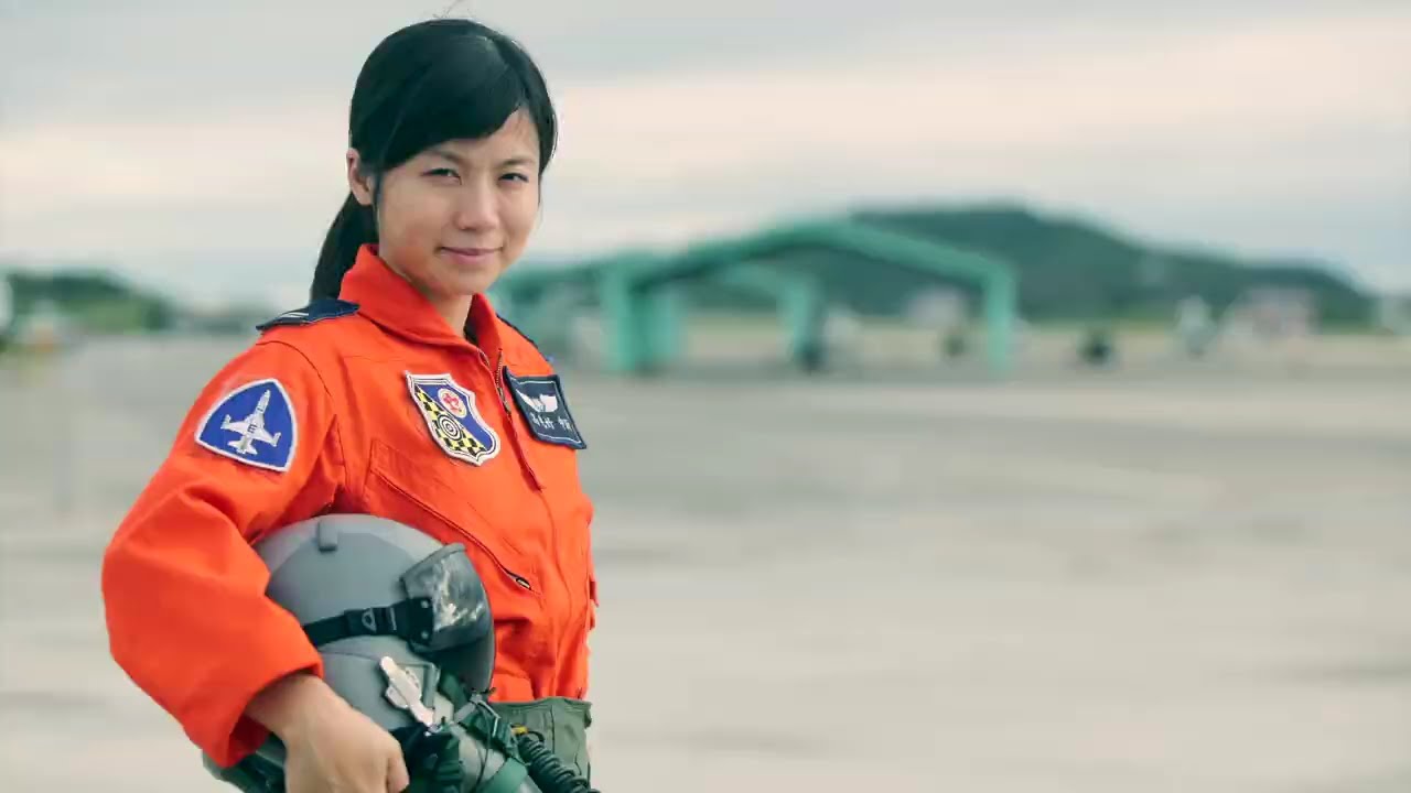Female F-5E Fighter Pilot at Taiwan Air Force (ROCAF): 1st Lt Kao