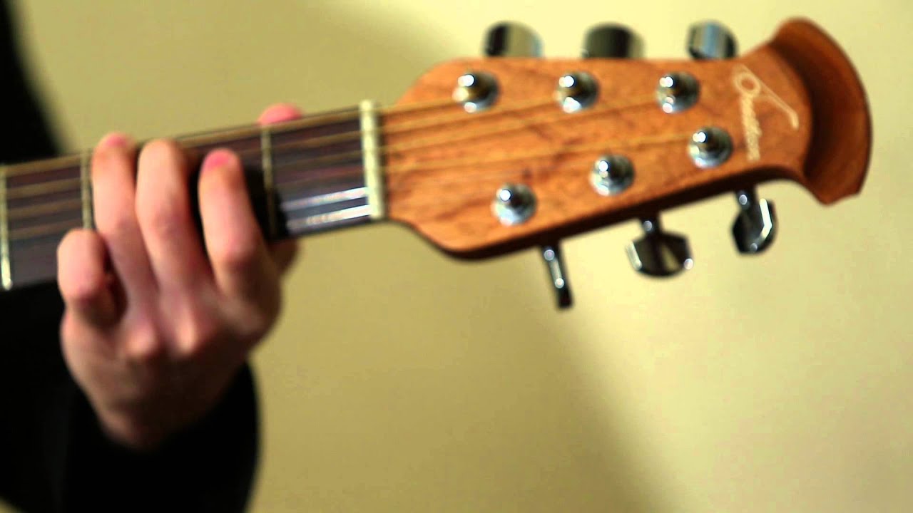 Qsic】Ovation #1711 Standard Balladeer 【売約済】 - YouTube