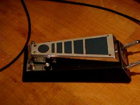 Guyatone FS-5 - YouTube