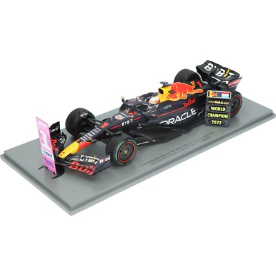 1/18 Red Bull RB18 Winner Japan GP 2022 Champion Max Verstappen by