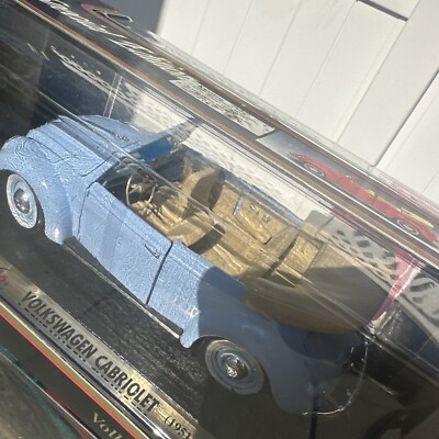 Maisto 1951 Volkswagen Cabriolet 1:18 Diecast Car for sale online