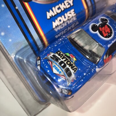 2004 Disney NASCAR Daytona 500 Mickey Mouse 1:64 Diecast Car NIB