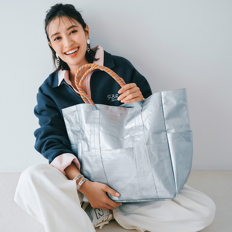 カラバリで欲しい！使い勝手満点の『大容量トート』はあらゆる