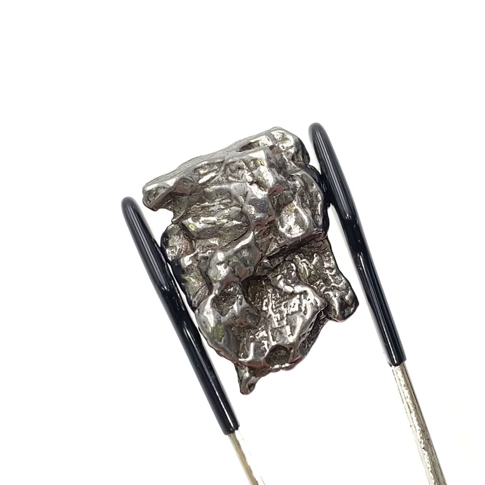 カンポ・デル・シエロ 隕石 原石 発見地：アルゼンチン 93.88ct