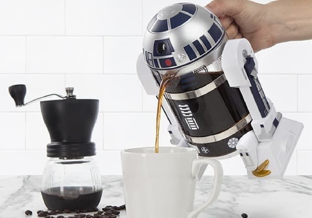 R2-D2が珈琲や紅茶をサーブ…「Star Wars R2-D2 Coffee Press」は、過去