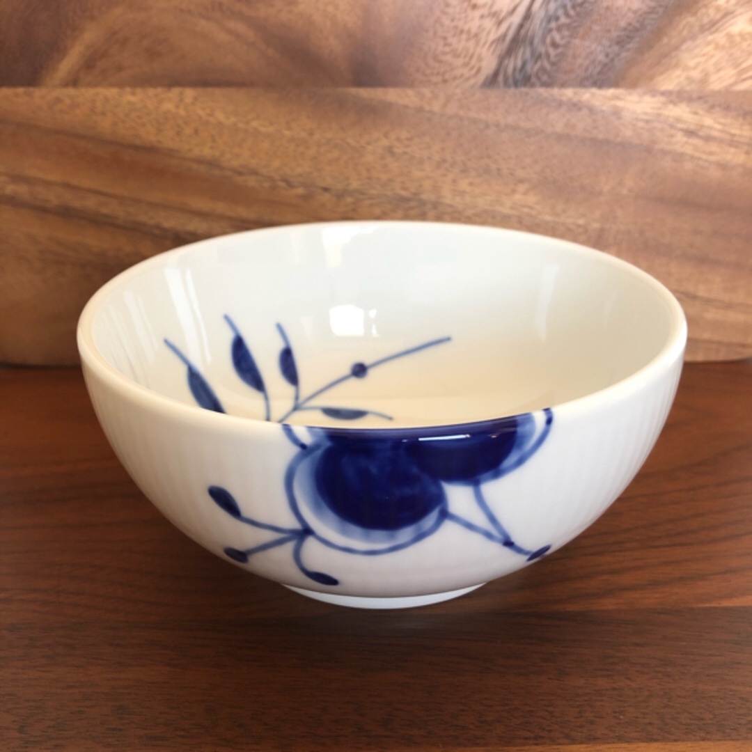 ROYAL COPENHAGEN - ロイヤルコペンハーゲン ブルーフルーテッド メガ