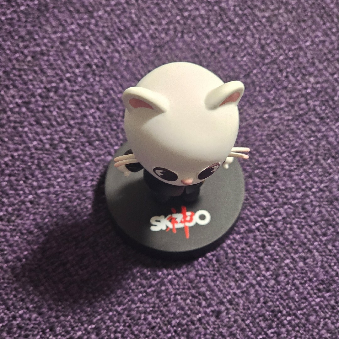 Stray Kids - skzoo ヒョンジン 公式 神メニュー フィギュアの通販 by