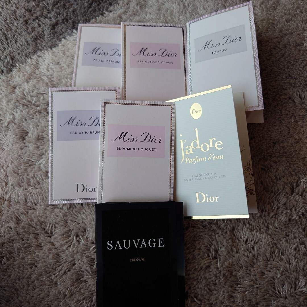 Dior - ディオール香水サンプルセット おまけ付きの通販 by いろは