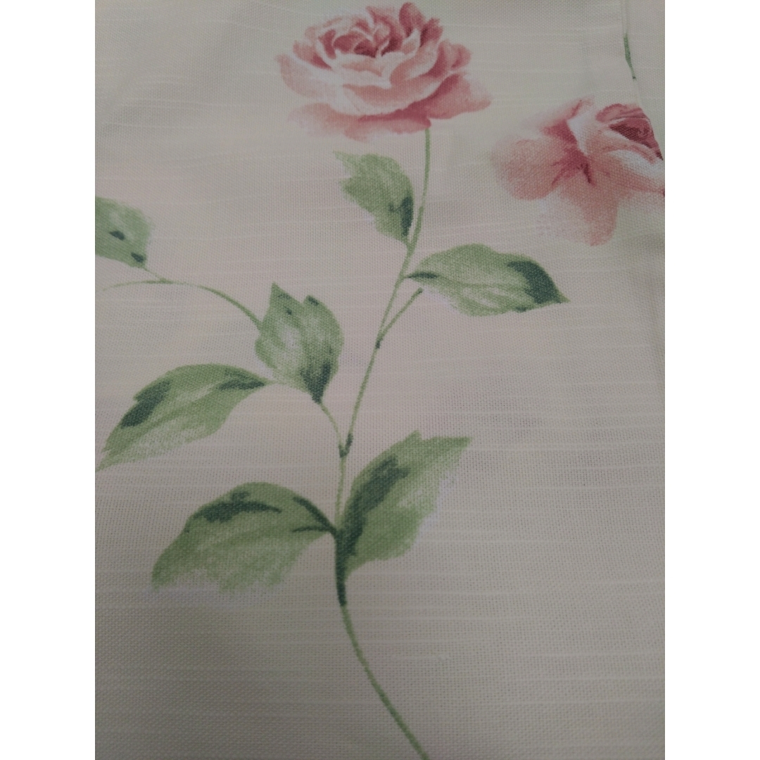 LAURA ASHLEY - ローラアシュレイ ヘーゼルウッド クッションカバー