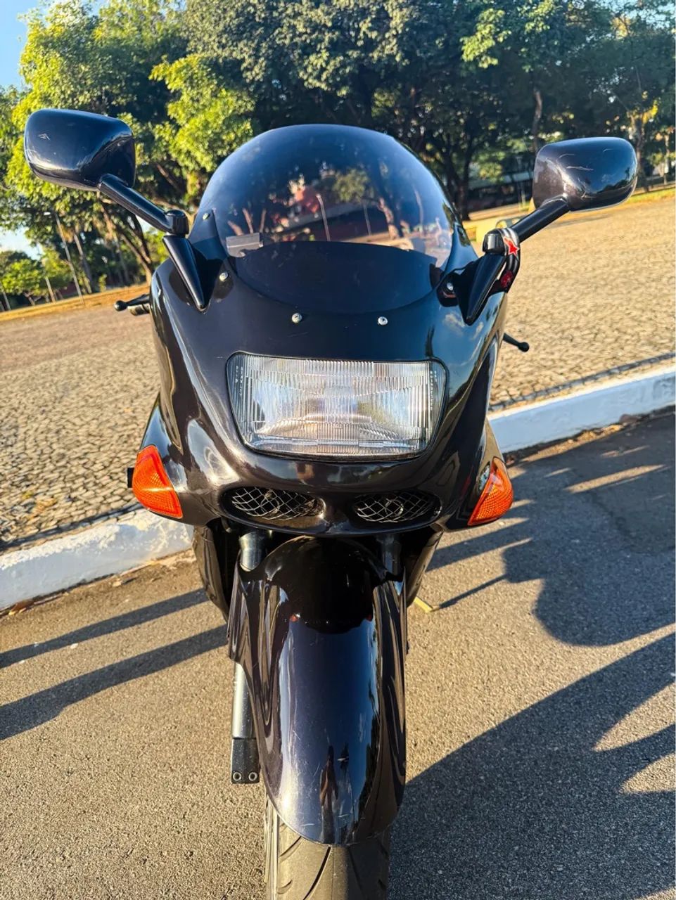 Kawasaki Zx-11 1100cc 1995 - 1422154327 | OLX