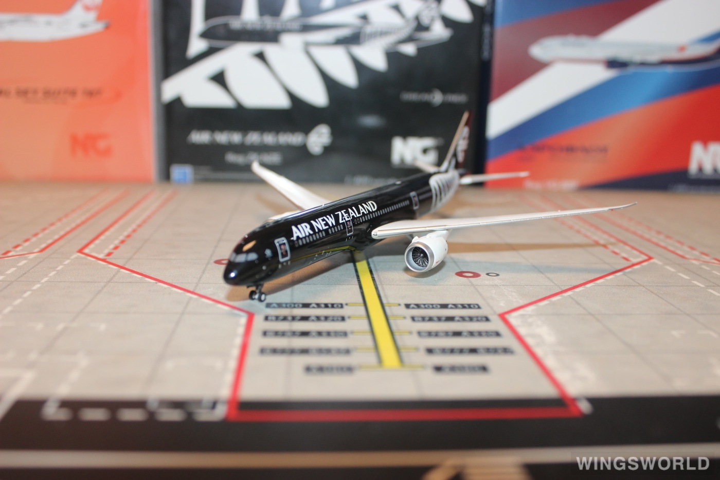 NG models 1:400 Boeing 787-9 Air New Zealand 新西兰航空NG55022 ZK