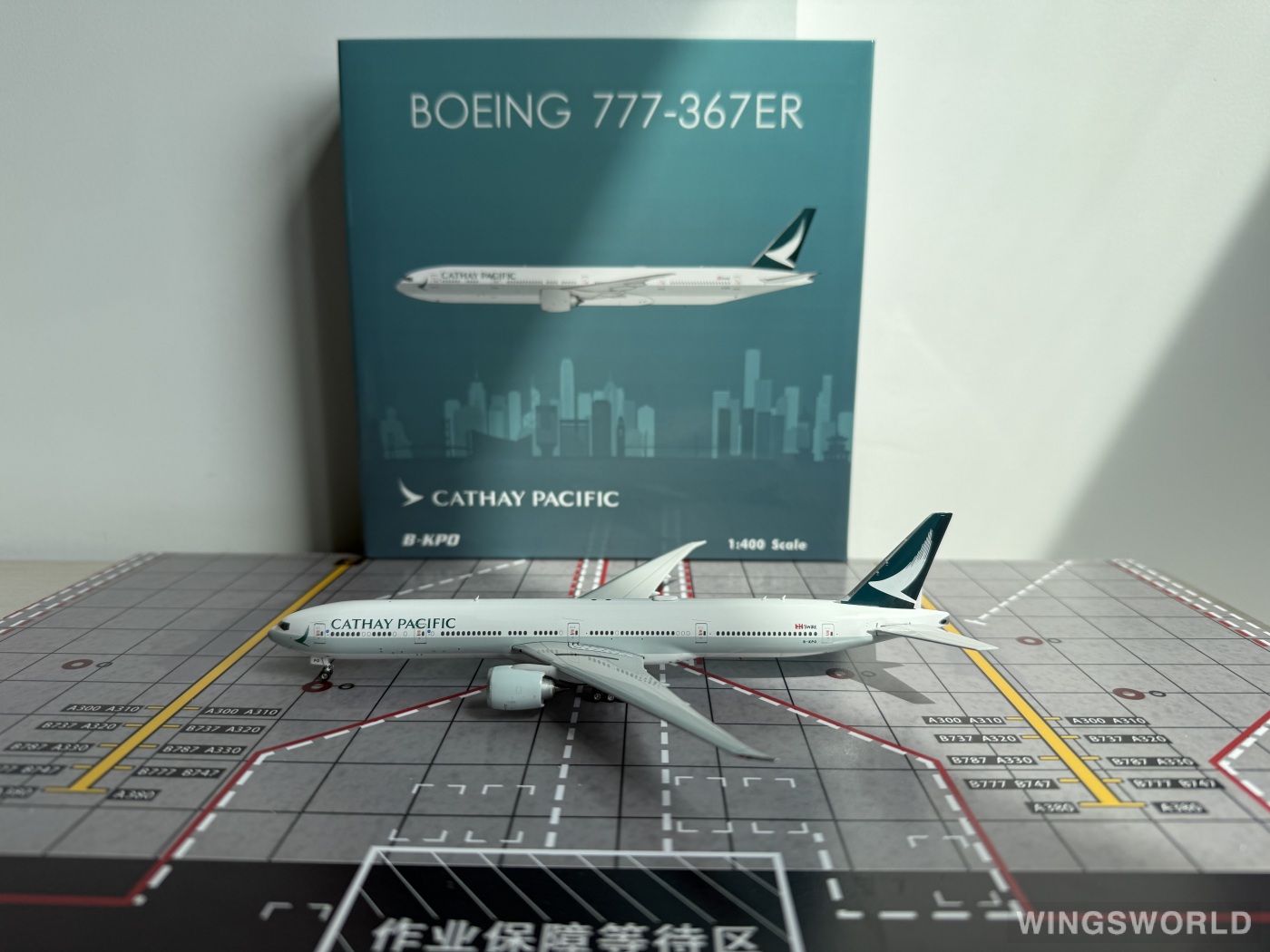 Phoenix 1:400 Boeing 777-300ER Cathay Pacific 国泰航空PH04626 B