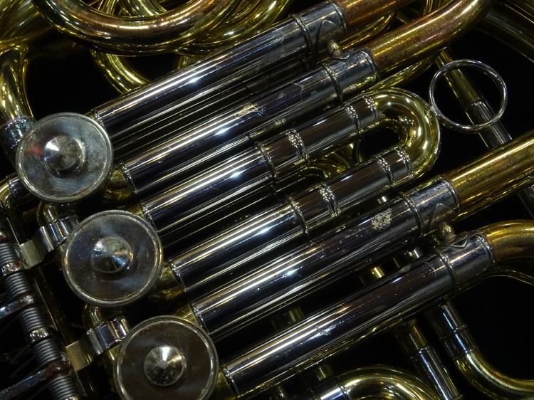 ヤマハ フレンチホルン YHR-764D【服部管楽器】【中古】 - 服部管楽器